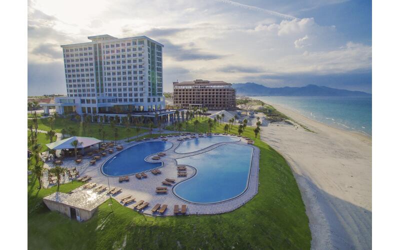 resort-khach-san-o-cam-ranh-nha-trang-moi-nhat-60