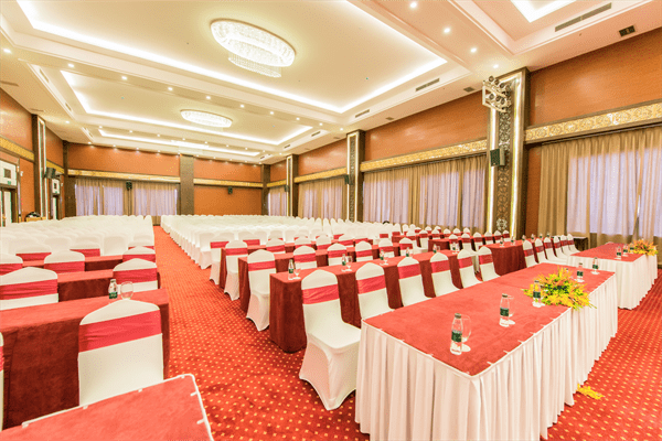 Muong Thanh Grand Cua Lo Hotel