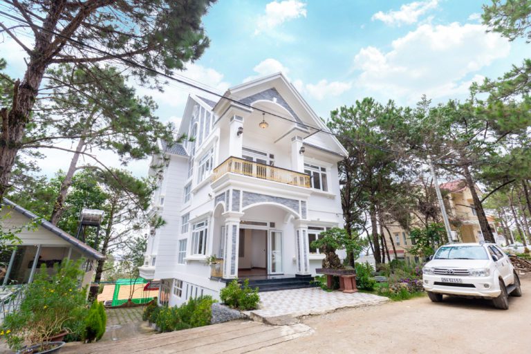 combo-villa-moc-nhien-da-lat-va-ve-may-bay