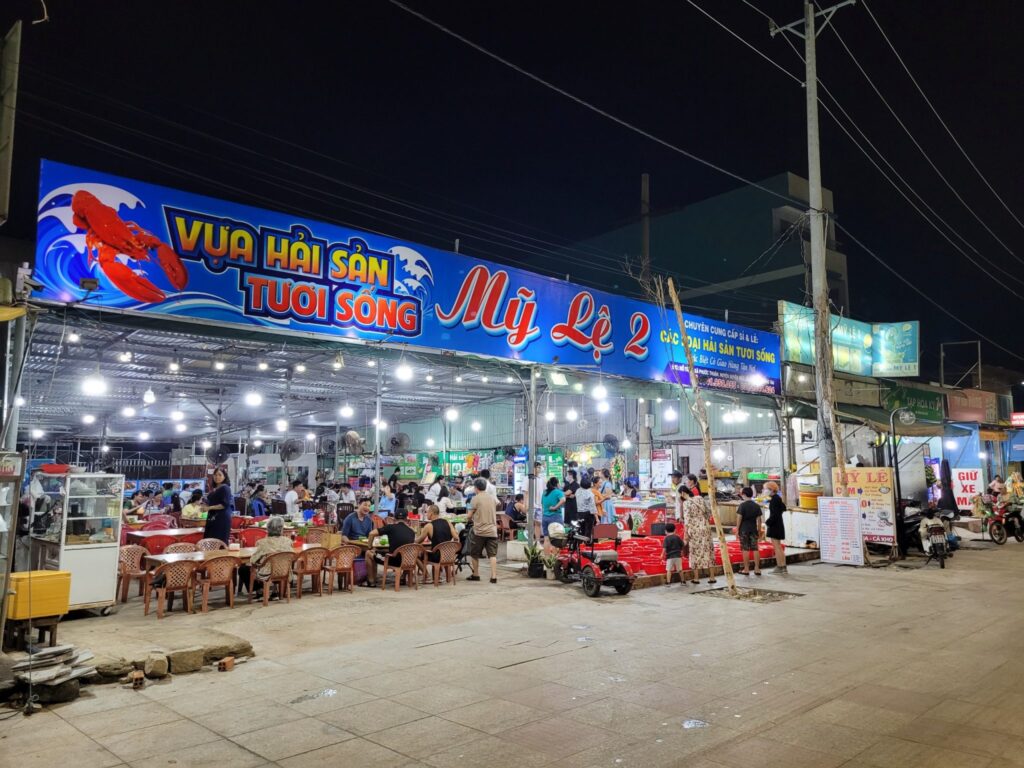 nha-hang-o-Ho-Tram-Vung-Tau-tot-nhat-10