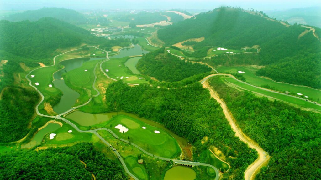 Geleximco- Hilltop- Valley -Golf -Club-5