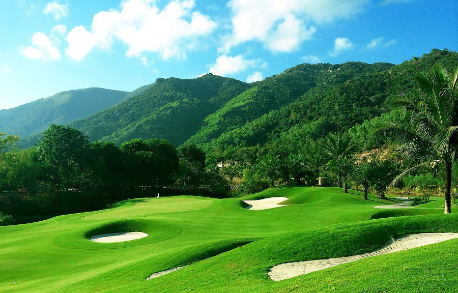 Bảng giá sân golf Diamond Bay Golf & Villas - Elinkgolf